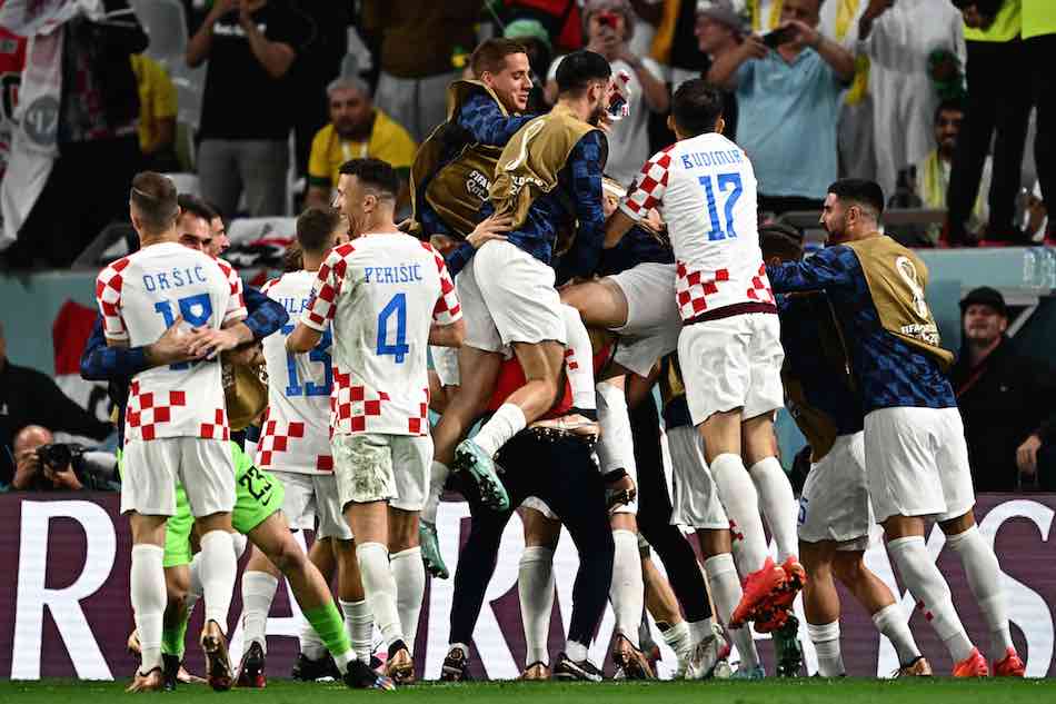 كرواتيا تحقق المفاجأة وتُطيح بالبرازيل من ربع نهائي المونديال