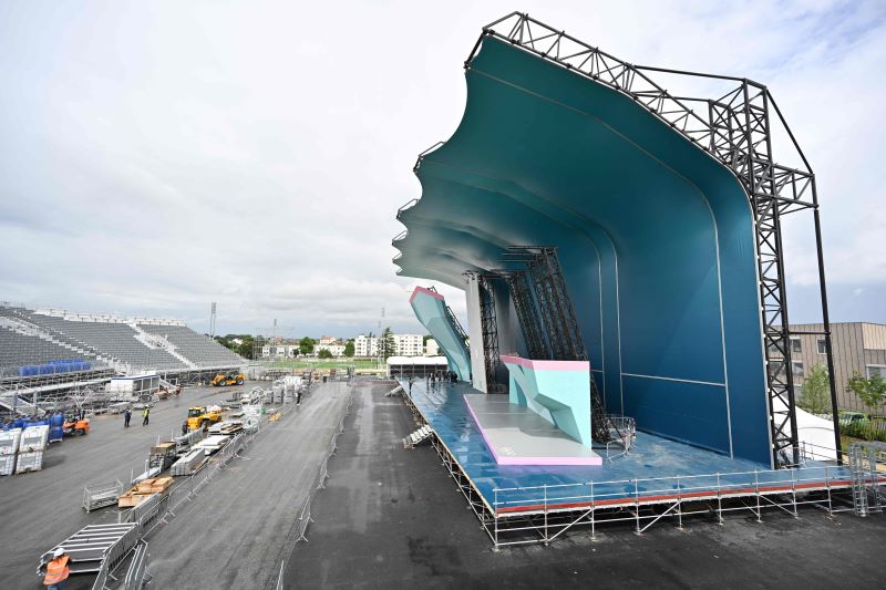 جدران التسلق الخاص في دورة الألعاب الأولمبية في باريس 