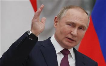   استطلاع   من الروس يثقون بالرئيس فلاديمير بوتين